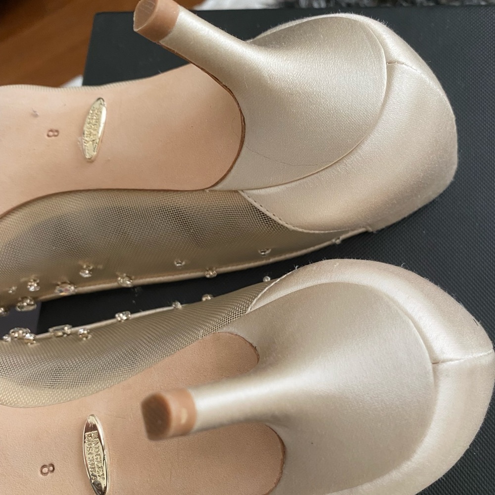 Badgley mischka kitten heels - Picture 4 of 6